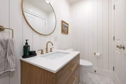 735 E 3rd St #3, Boston, MA 02127 - Photo 12