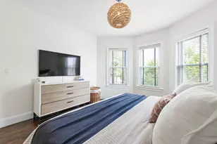 735 E 3rd St, Boston, MA 02127 - Photo 10