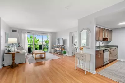 200 Captains Row #408, Chelsea, MA 02150 - Photo 2