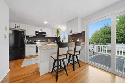 302 Dana Ct, Wilmington, MA 01887 - Photo 12