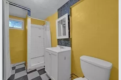 21 N Steele St, Worcester, MA 01607 - Photo 6
