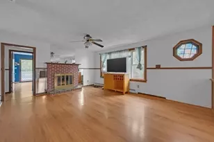 21 N Steele St, Worcester, MA 01607 - Photo 14