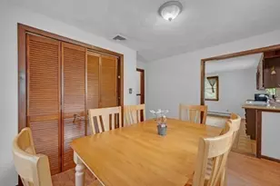21 N Steele St, Worcester, MA 01607 - Photo 8