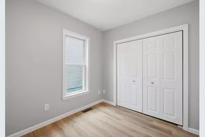 55 Fuller St, Chicopee, MA 01020 - Photo 20