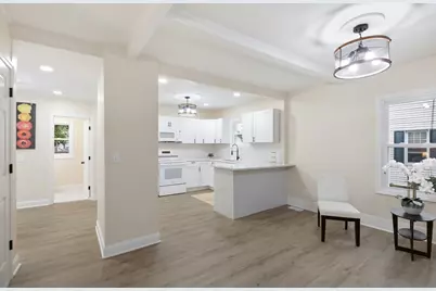 32 Sargon St, Springfield, MA 01104 - Photo 12