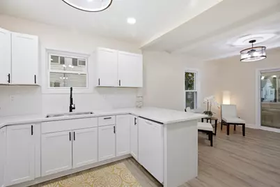 32 Sargon St, Springfield, MA 01104 - Photo 8