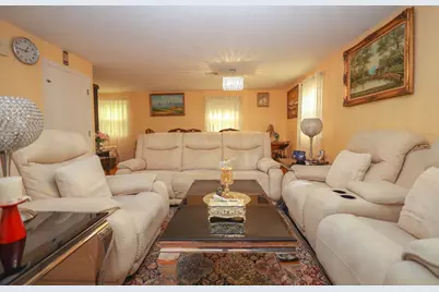 82-84 Sylvia, Arlington, MA 02476 - Photo 14