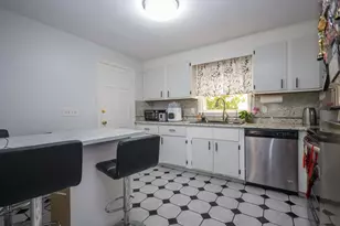 82-84 Sylvia, Arlington, MA 02476 - Photo 8
