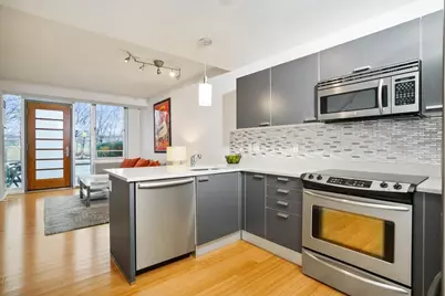 2 Earhart St #117, Cambridge, MA 02141 - Photo 4