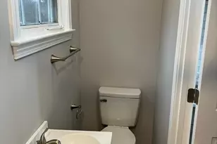 44 Lincoln St, Hudson, MA 01749 - Photo 8