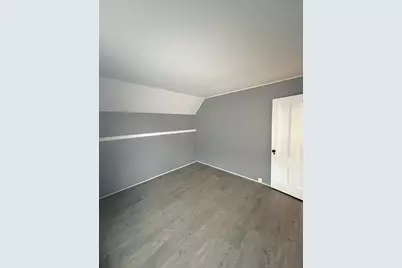 44 Lincoln St, Hudson, MA 01749 - Photo 2