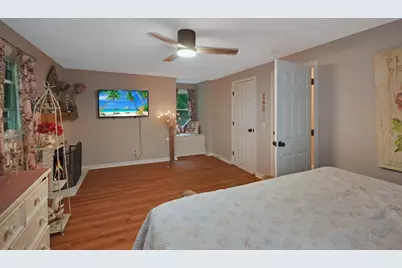57 Quaker St, Northbridge, MA 01534 - Photo 18