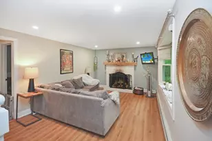 57 Quaker St, Northbridge, MA 01534 - Photo 4