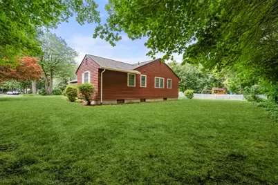 96 Birchwood Dr, Holden, MA 01520 - Photo 38