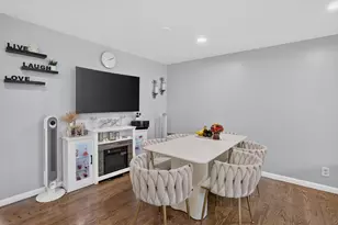 54 Kingston St, North Andover, MA 01845 - Photo 6
