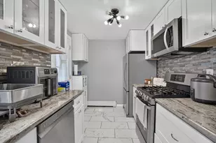 54 Kingston St, North Andover, MA 01845 - Photo 28