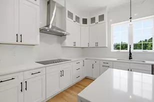 30 Mill St, Holliston, MA 01746 - Photo 10
