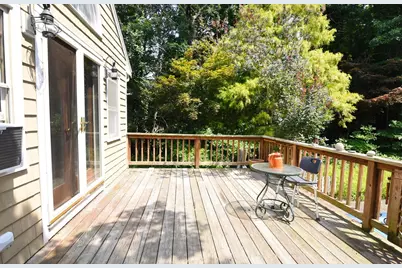136 Taylor St, Pembroke, MA 02359 - Photo 18