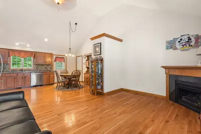 49 Harmony Xing, East Bridgewater, MA 02333 - Photo 16