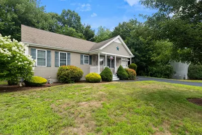 49 Harmony Xing, East Bridgewater, MA 02333 - Photo 8