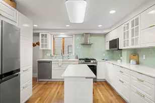 567 Winthrop St, Medford, MA 02155 - Photo 12