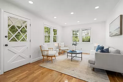 567 Winthrop St, Medford, MA 02155 - Photo 18