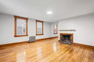 13 Oxford St, Lynn, MA 01902 - Photo 10
