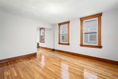 13 Oxford St, Lynn, MA 01902 - Photo 10