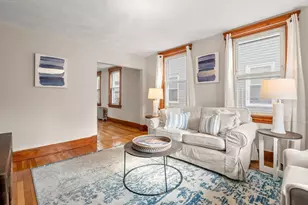 13 Oxford St, Lynn, MA 01902 - Photo 4