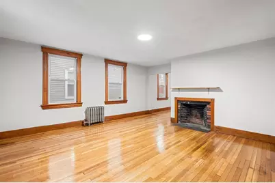 13 Oxford St, Lynn, MA 01902 - Photo 10
