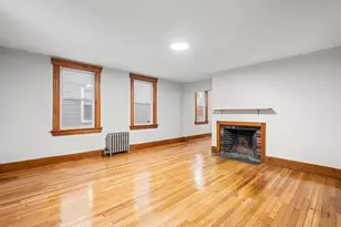 13 Oxford St, Lynn, MA 01902 - Photo 10