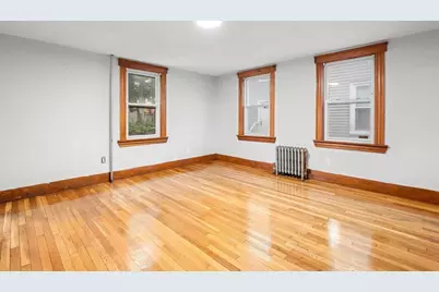 13 Oxford St, Lynn, MA 01902 - Photo 12
