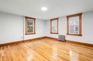13 Oxford St, Lynn, MA 01902 - Photo 12