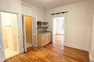 70 Revere St, Boston, MA 02114 - Photo 10