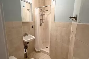 70 Revere St, Boston, MA 02114 - Photo 14