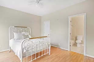 47 Bradford Commons Ln, Braintree, MA 02184 - Photo 6