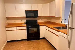 13 Dallas Dr, Dracut, MA 01826 - Photo 6