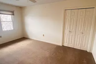 13 Dallas Dr, Dracut, MA 01826 - Photo 8