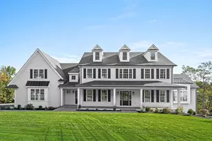 14 Liana St, Woburn, MA 01801 - Photo 2