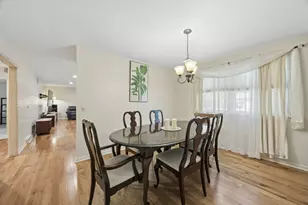 19 Hickory Dr, Worcester, MA 01609 - Photo 8