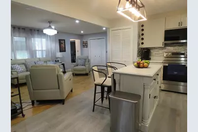 89 N High St, Foxboro, MA 02035 - Photo 4
