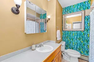 464 Bank, Fall River, MA 02720 - Photo 10