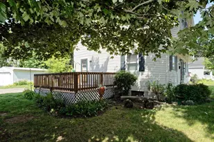 41 West St, Milford, MA 01757 - Photo 22