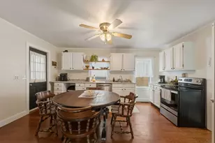 45 Nichols St, Gardner, MA 01440 - Photo 6