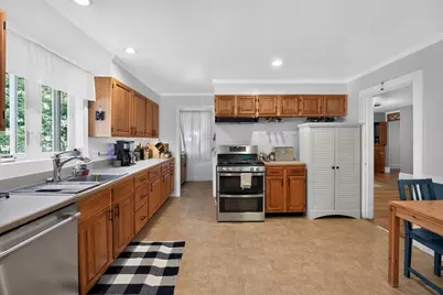 207 N Central St, East Bridgewater, MA 02333 - Photo 22