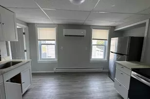 27 North St, Worcester, MA 01605 - Photo 4