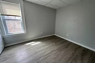 27 North St, Worcester, MA 01605 - Photo 8