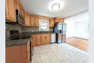 21 Stanwood St, Lynn, MA 01904 - Photo 12