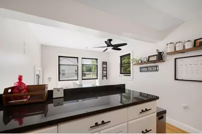 35 Carter Rd, Worcester, MA 01609 - Photo 8