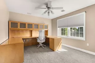 261 Oak St, Methuen, MA 01844 - Photo 28